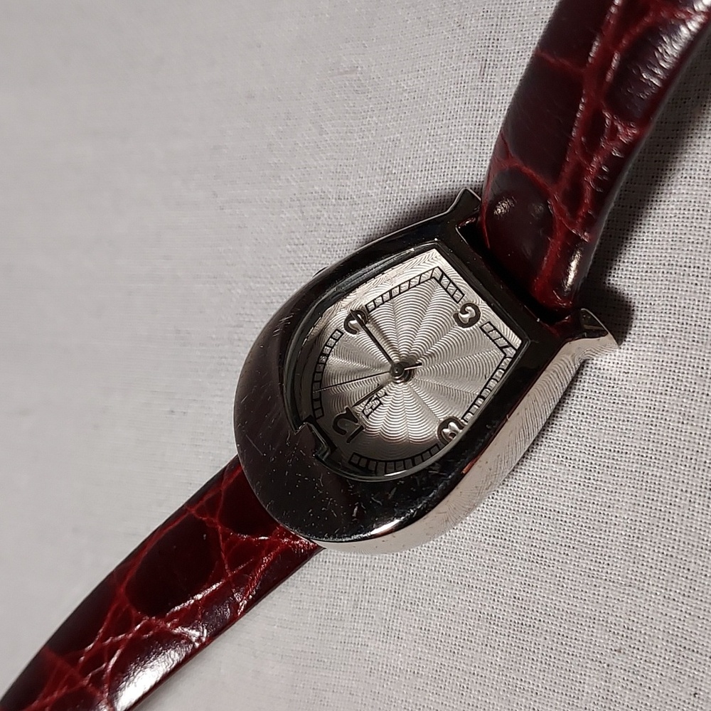 Vintage Etienne Aigner Horse Shoe Women's Watch Maroon Italian Leather Band
